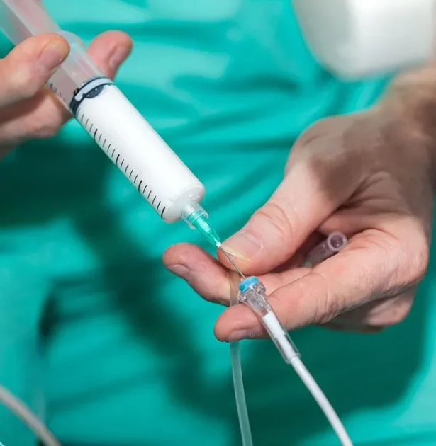 Cosmetic Procedures: Which Require General Anesthesia and Which Are Performed Under Local Anesthesia?